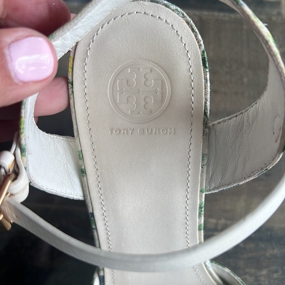 Tory Burch floral platform sandals LIKE NEW - Picture 5 of 7